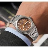 Pre-Owned Girard-Perregaux Laureato Price