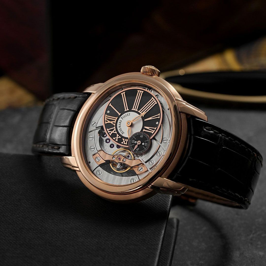 watch case shape