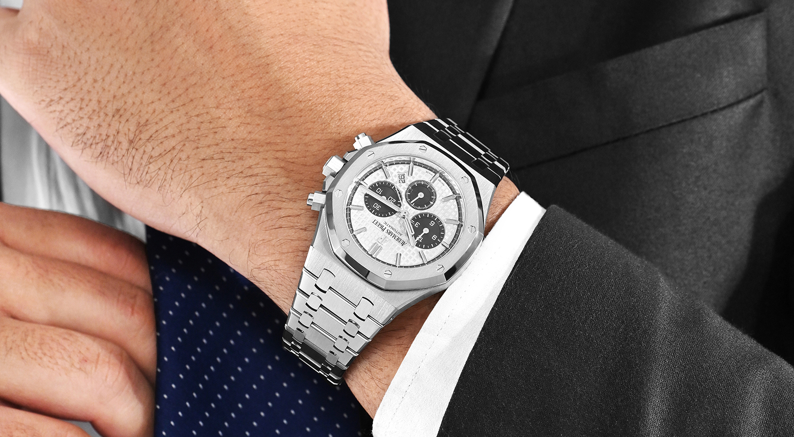 How To Spot A Fake Audemars Piguet Royal Oak Watch