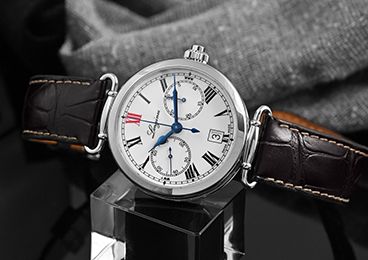 One Click To Rule Time: The Monopusher Chronograph Story