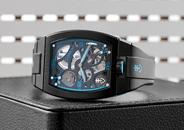 Damascus Steel Meets Modern Mechanics in the Heritage Corum LAB 01