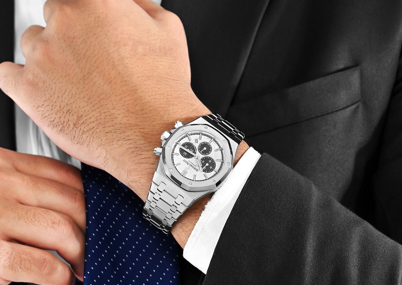 Spot A Fake Audemars Piguet Royal Oak Watch