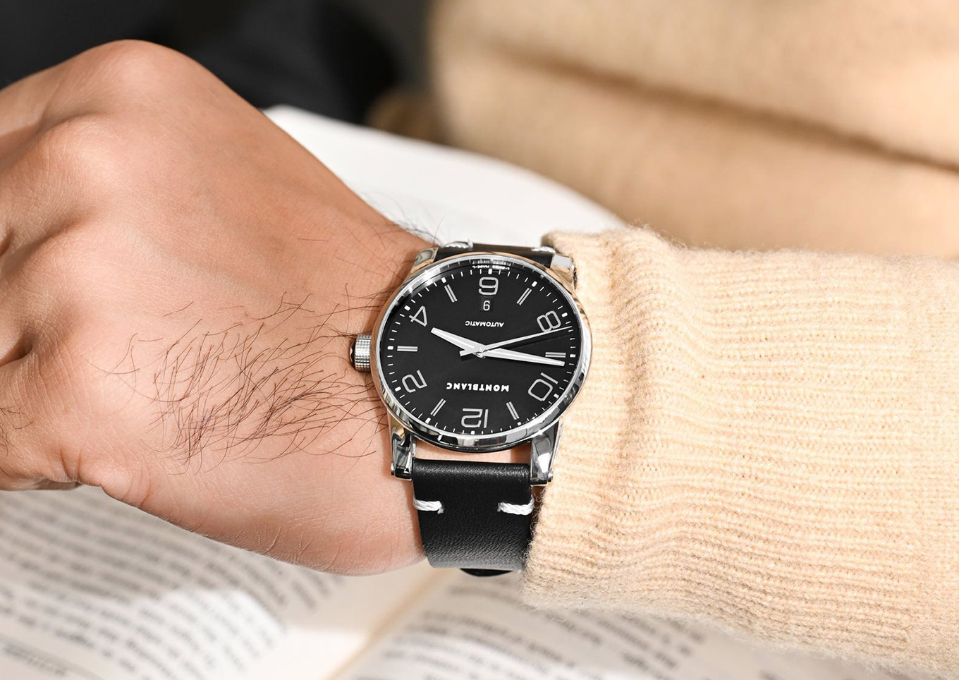 pre-owned Montblanc TimeWalker