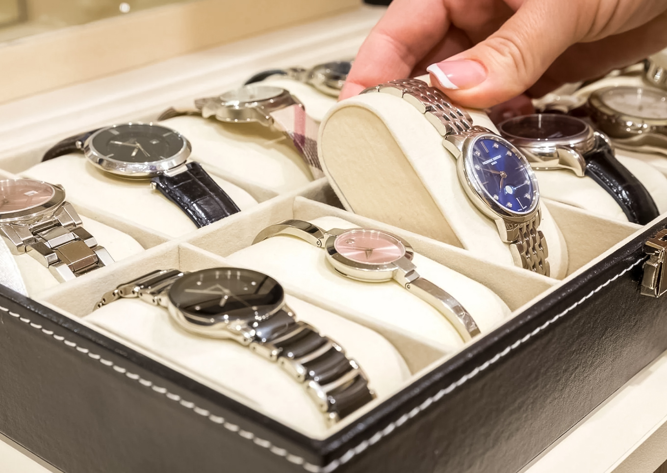 gen z luxury watches