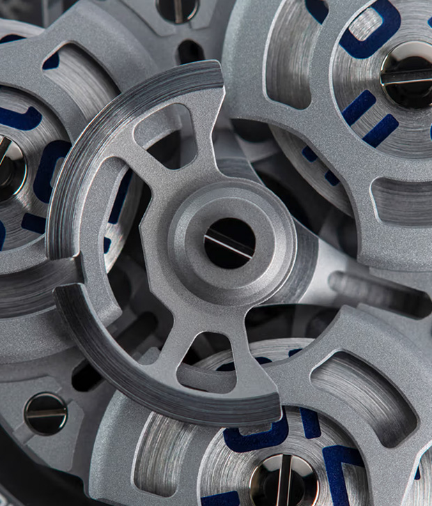 Urwerk UR-100V Stardust