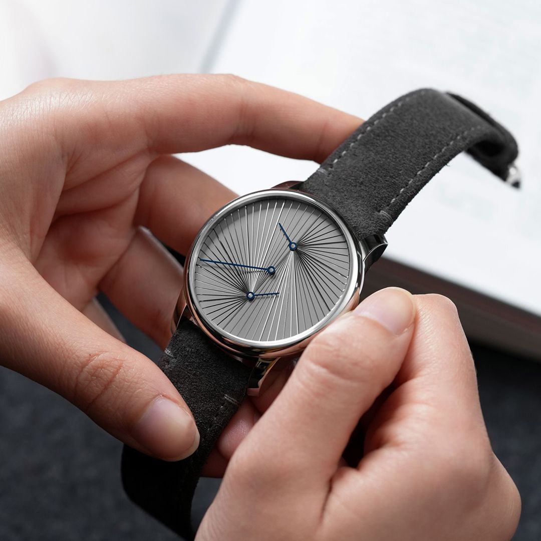 Louis Erard x Atelier oï