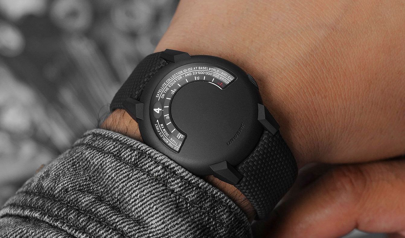 UR-102 reloaded black